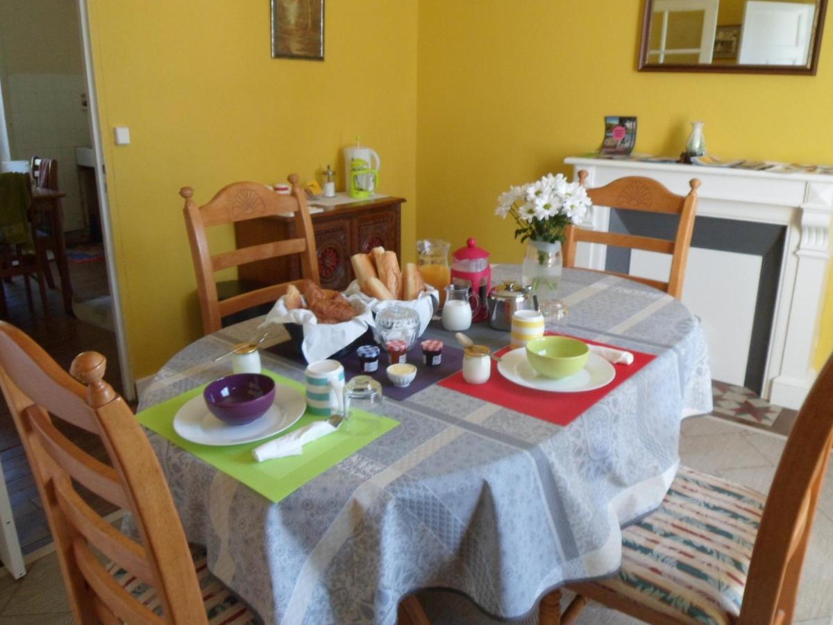 Riverside Bed And Breakfast อูเอลโกอัต ภายนอก รูปภาพ